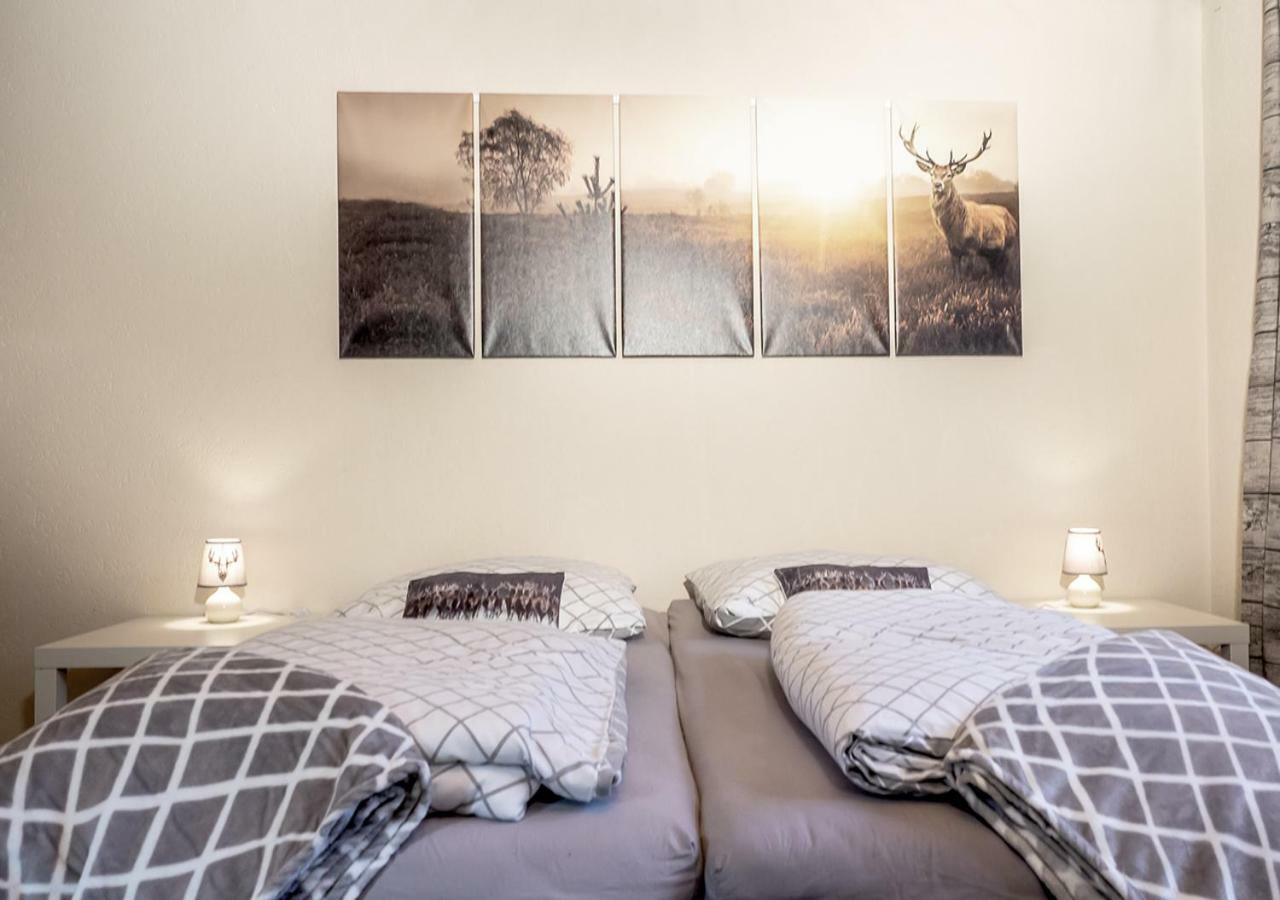 B&B Waldsolms Buitenkant foto